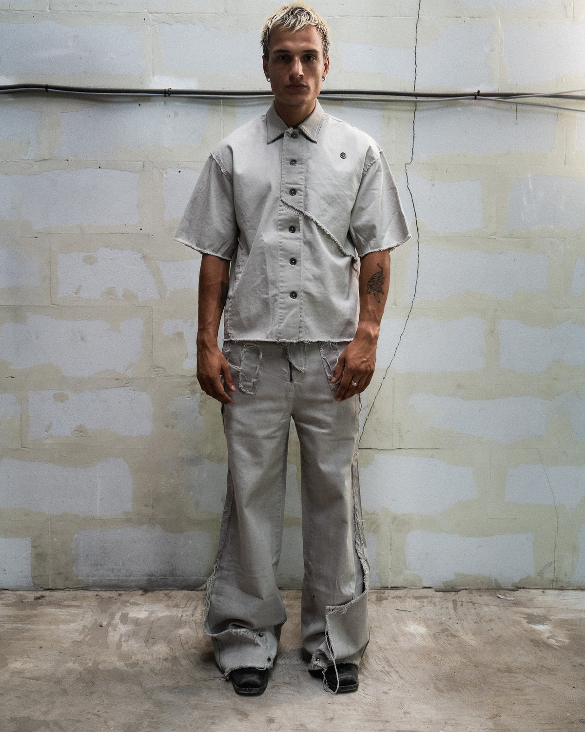 TONAL STUDIOS - FOLDING SHIRT - ASH