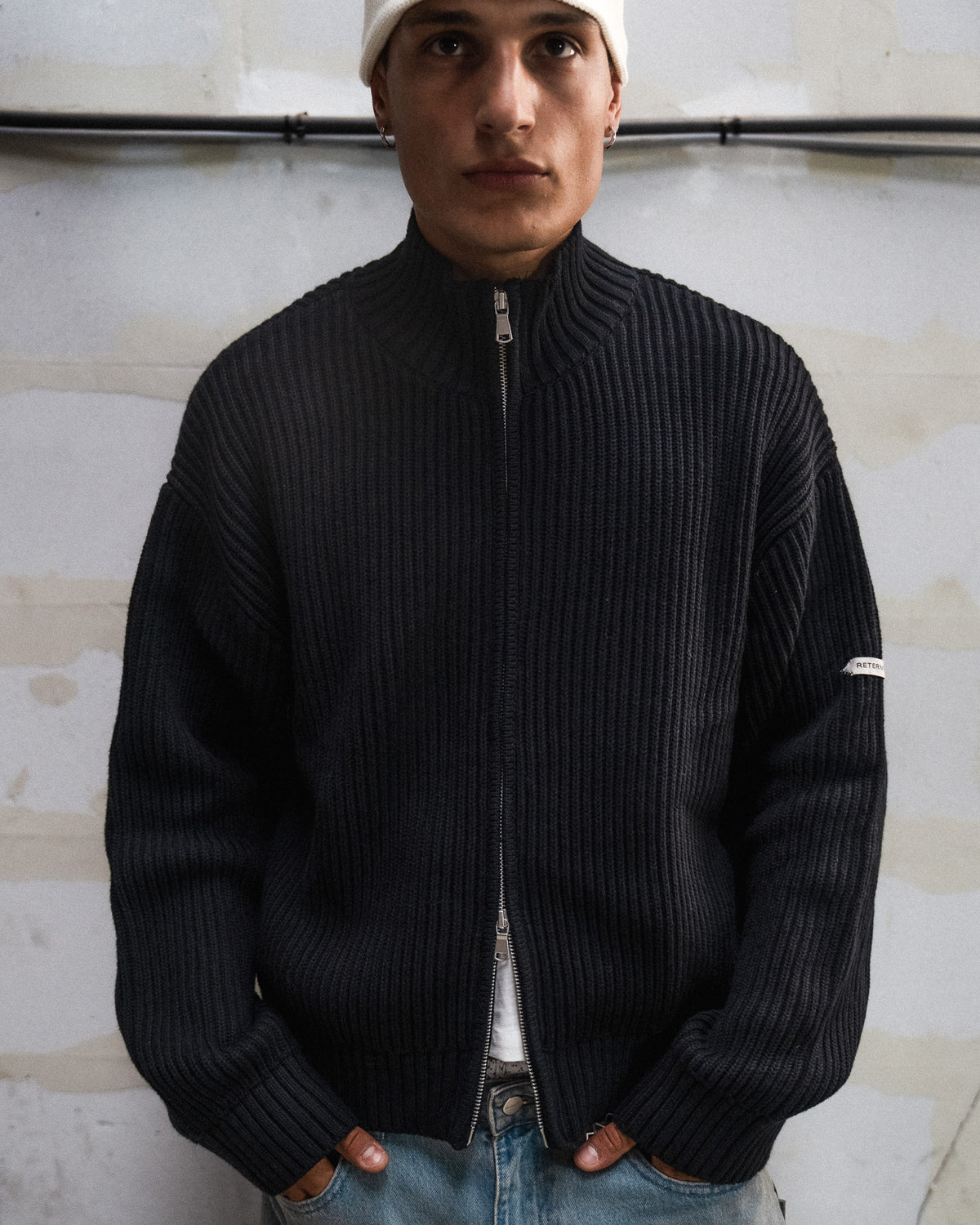 RETERNITY - L’ATELIER LINE KNIT ZIPPER