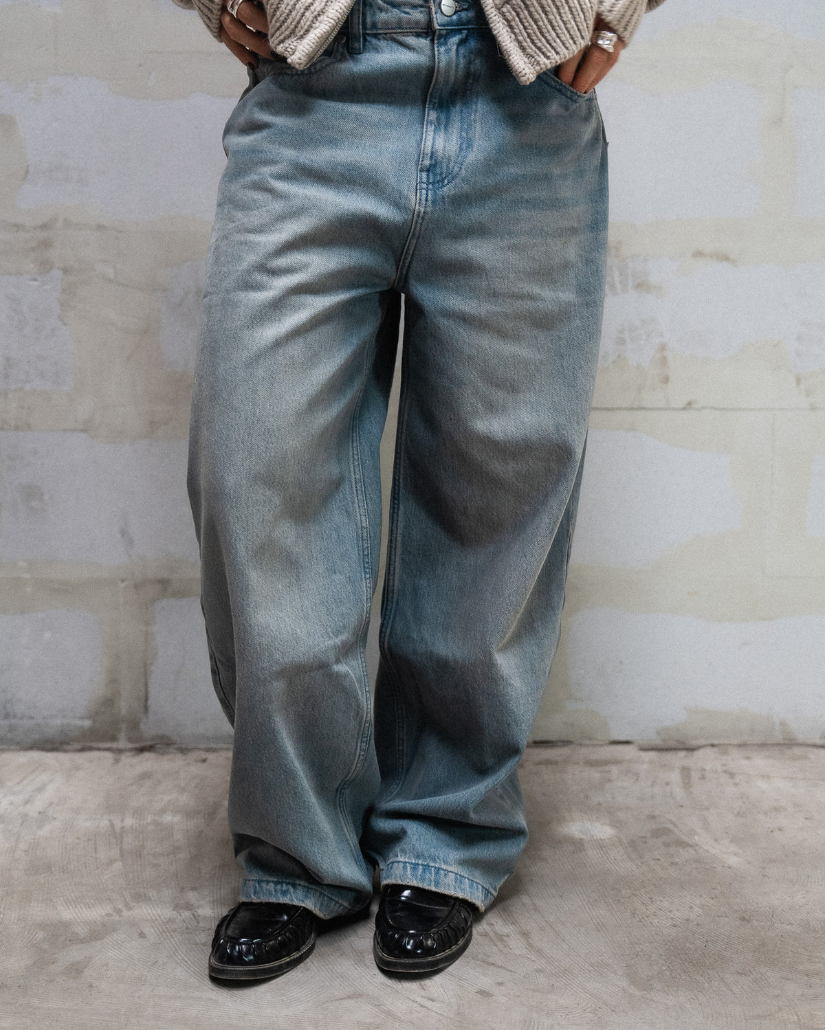 RETERNITY-  ESSENTIAL BAGGY DENIM - LIGHT BLUE